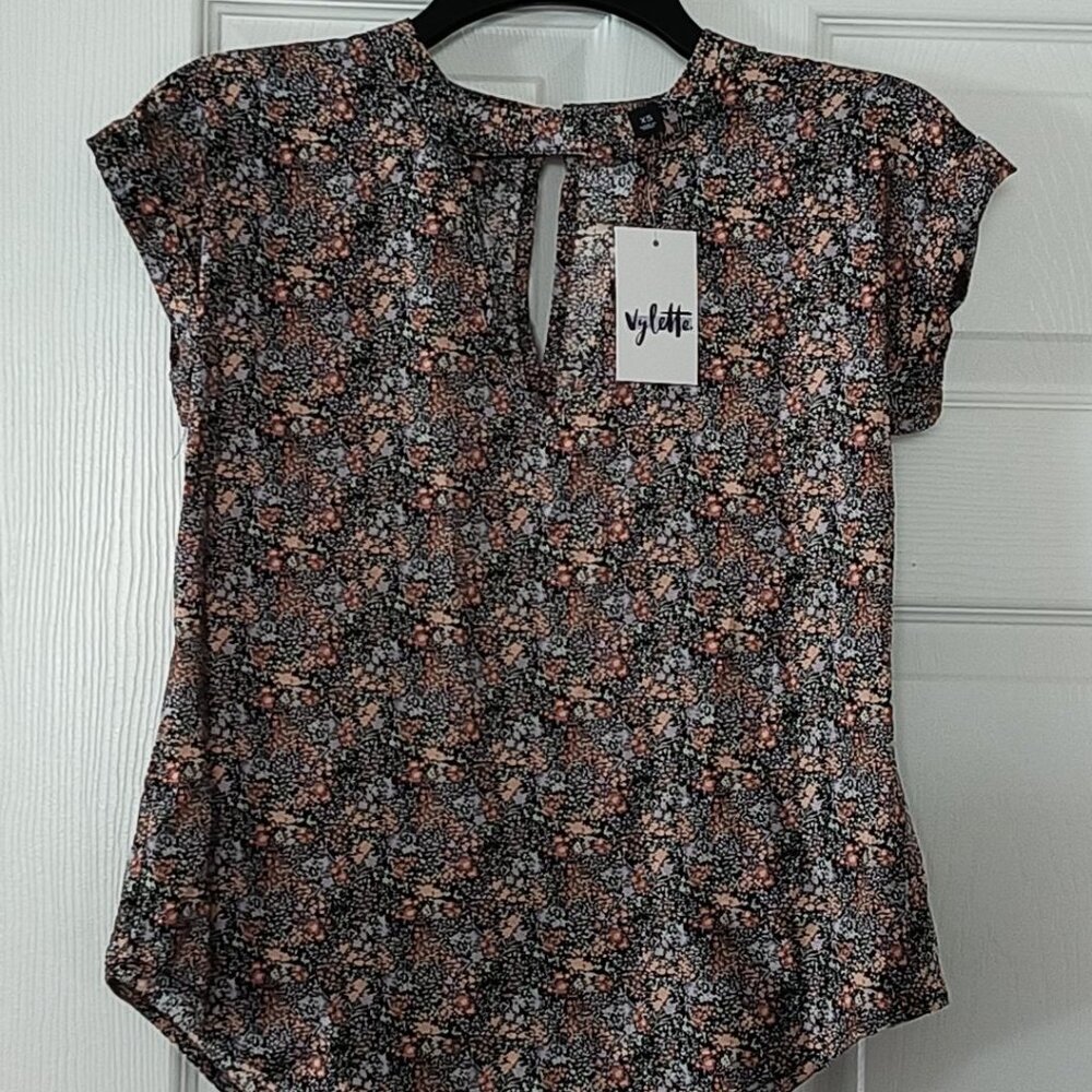Vylette Essentials Top
